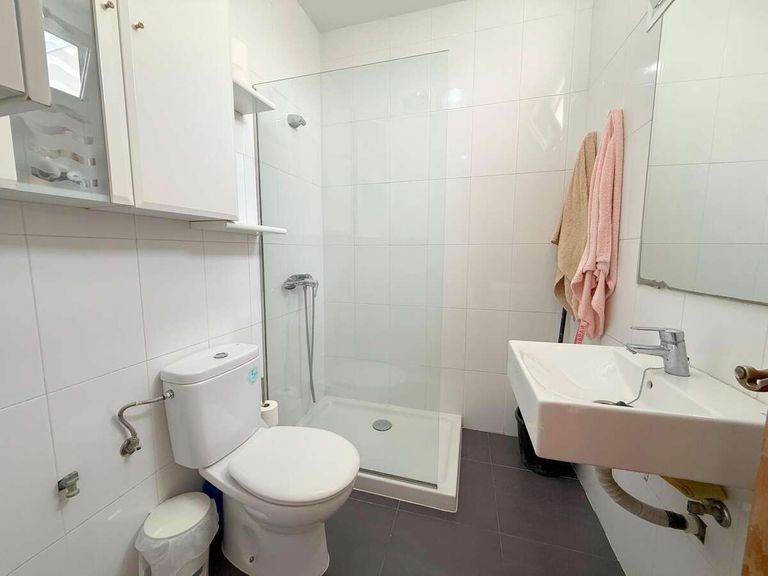 Property thumbnail 13
