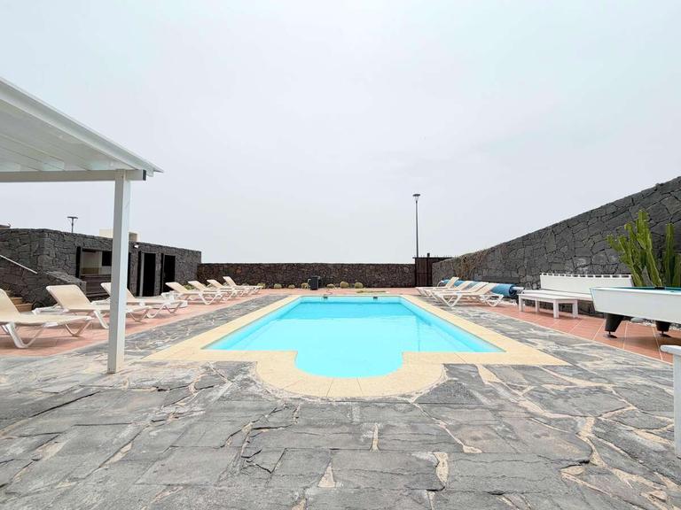 Property thumbnail 11