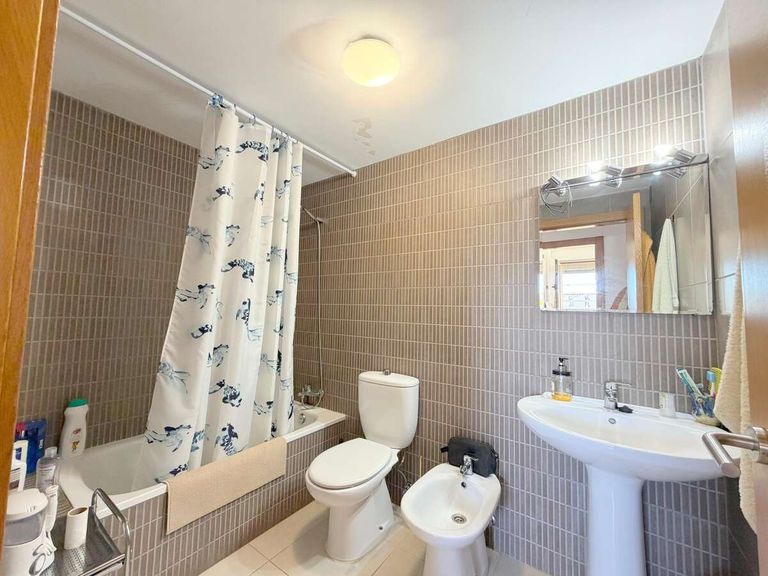 Property thumbnail 16