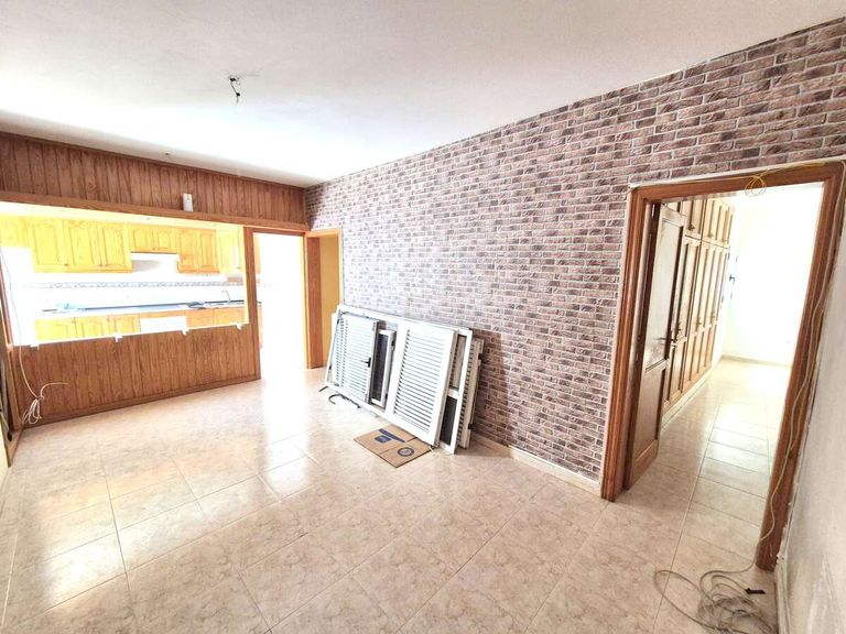 Property thumbnail 9