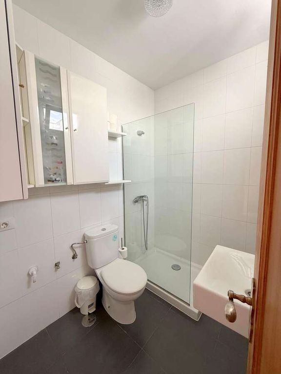 Property thumbnail 19