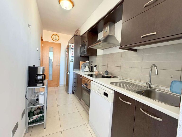 Property thumbnail 4