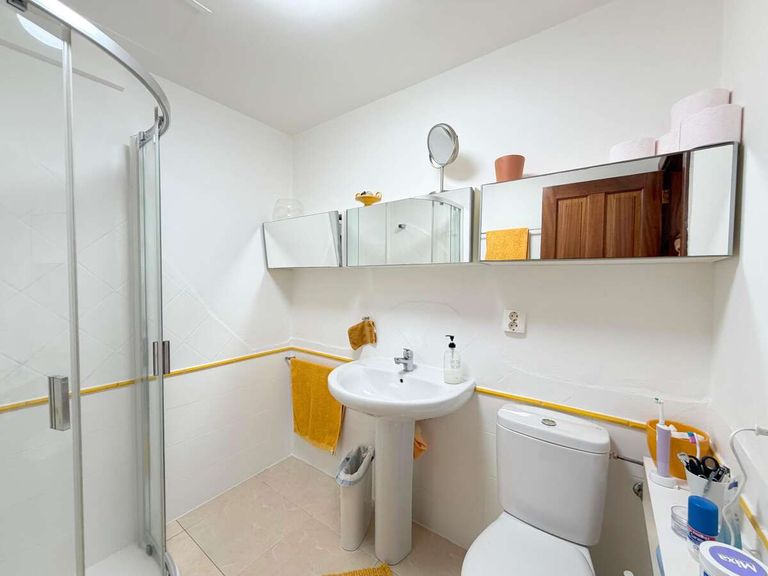 Property thumbnail 8