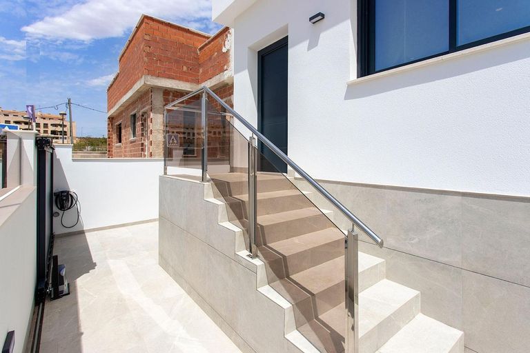 Property thumbnail 30