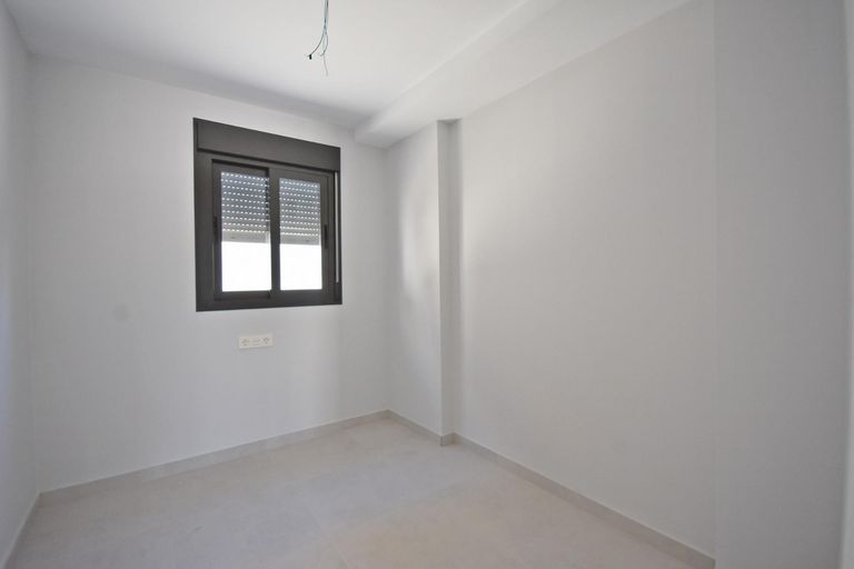 Property thumbnail 18
