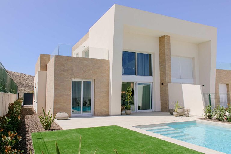 Property thumbnail 1