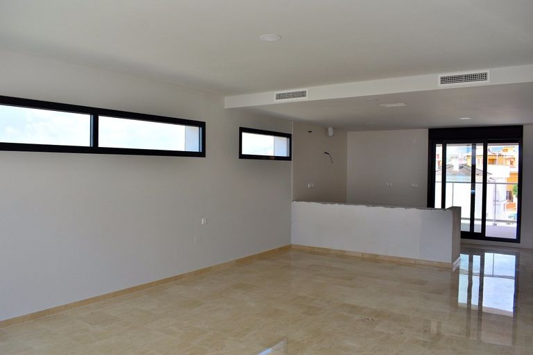 Property thumbnail 19