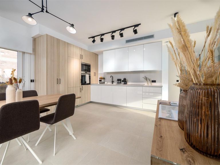 Property thumbnail 18
