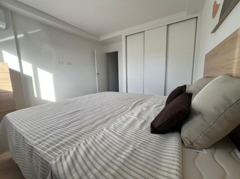 Property thumbnail 24