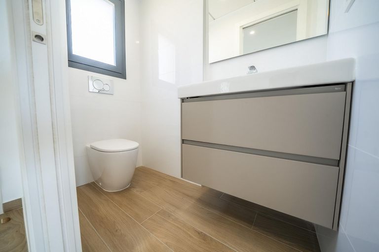 Property thumbnail 35