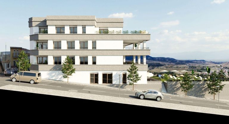Property thumbnail 2