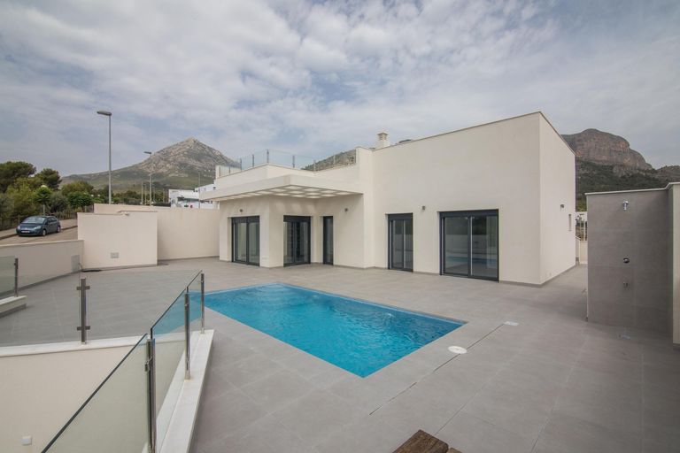 Property thumbnail 10