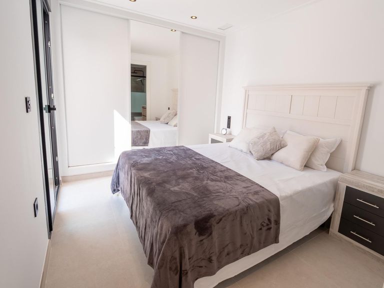 Property thumbnail 7
