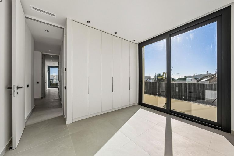 Property thumbnail 15