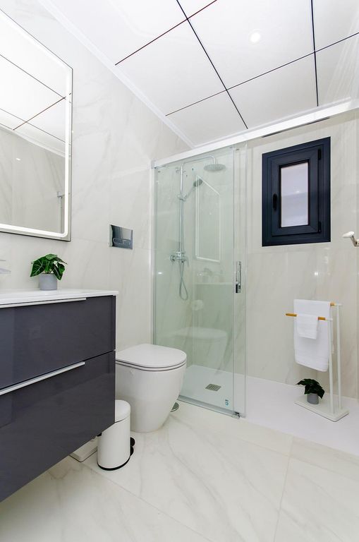Property thumbnail 38