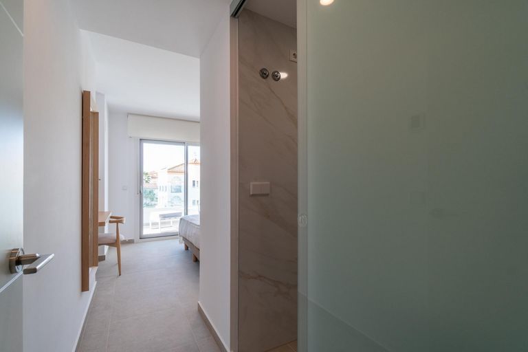 Property thumbnail 21