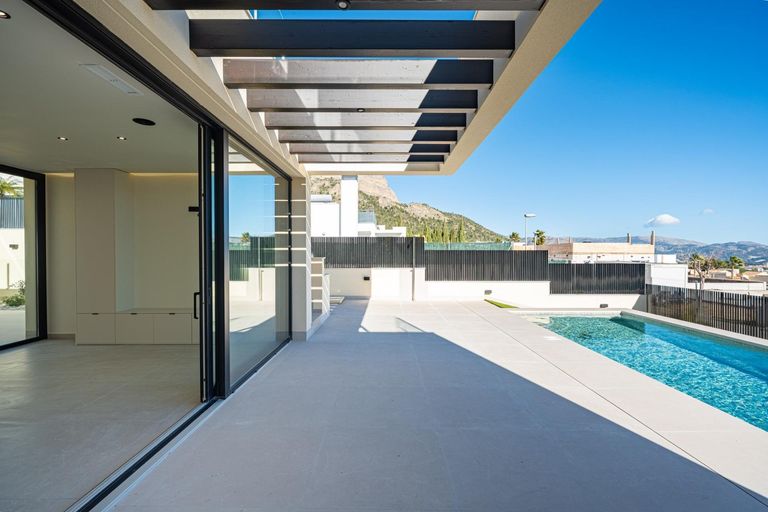 Property thumbnail 5