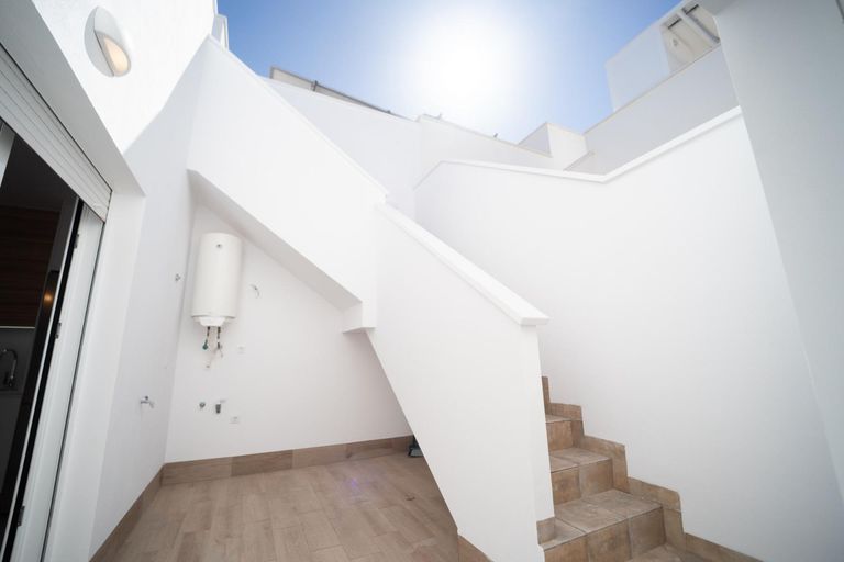 Property thumbnail 28