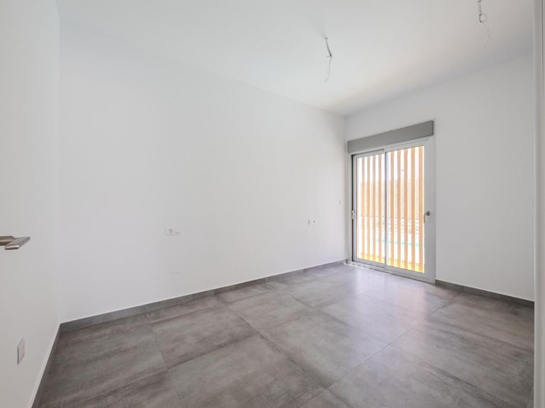 Property thumbnail 24