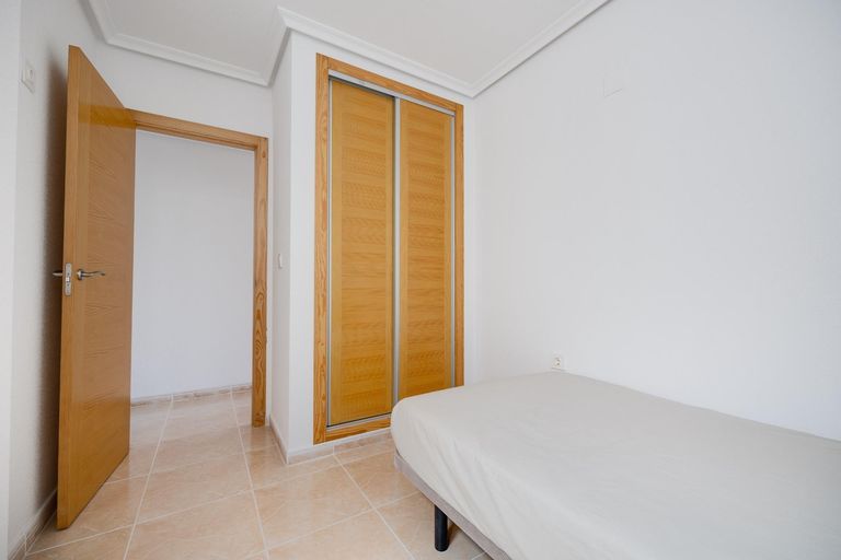 Property thumbnail 24