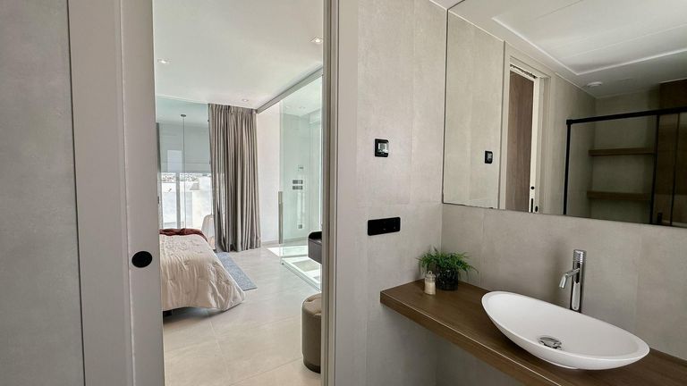 Property thumbnail 26