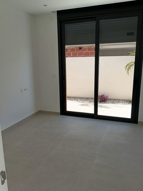Property thumbnail 46