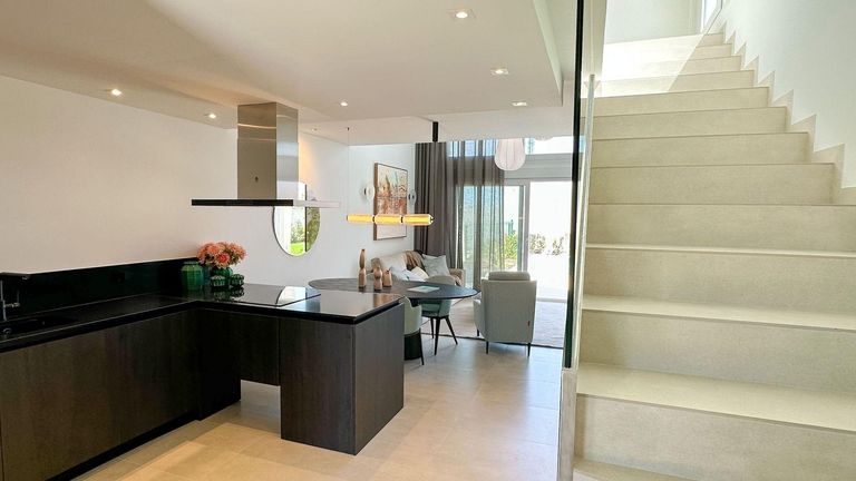 Property thumbnail 16