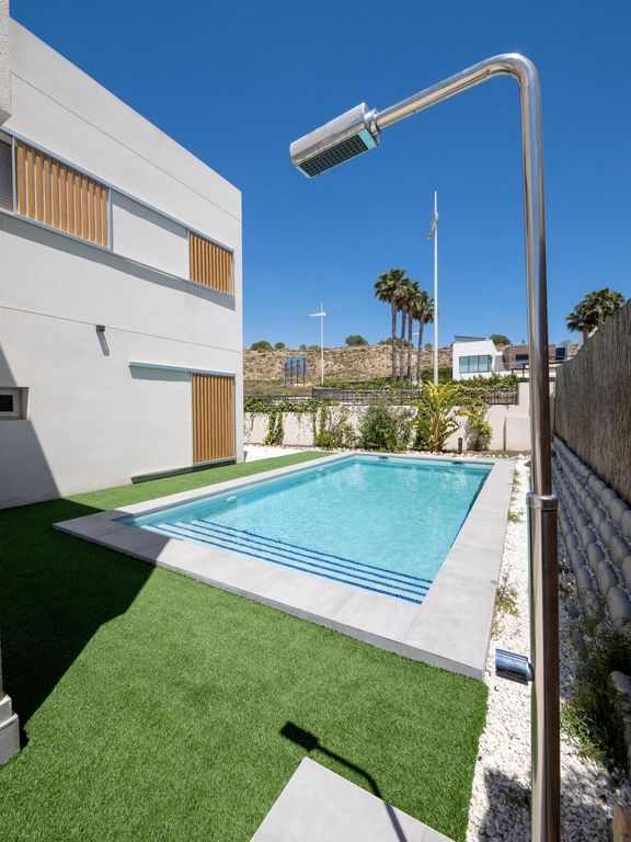 Property thumbnail 5