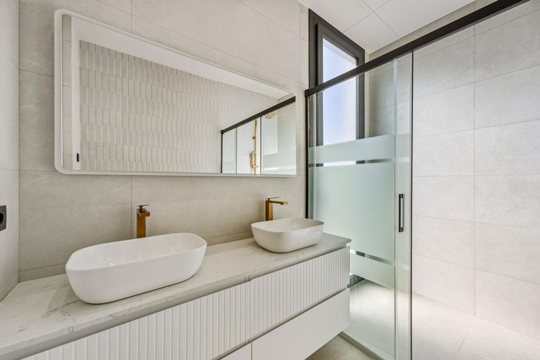 Property thumbnail 24