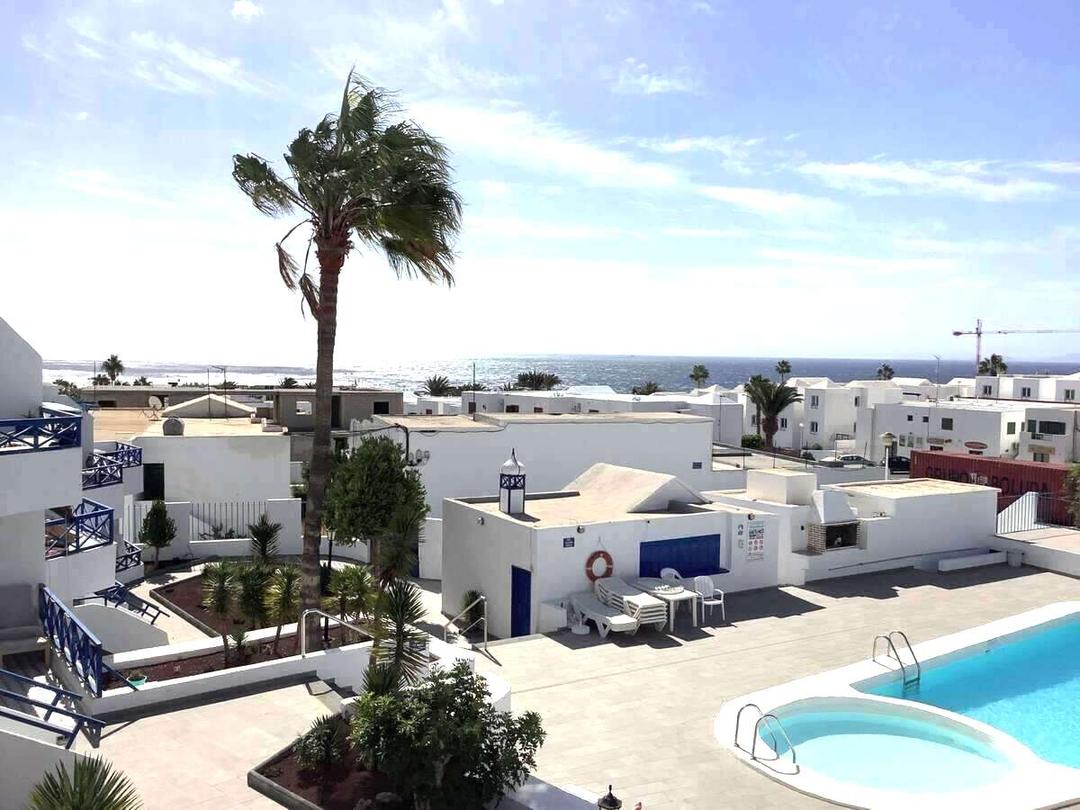 2 bedroom Apartment in Puerto del Carmen, Lanzarote - Property SL599636