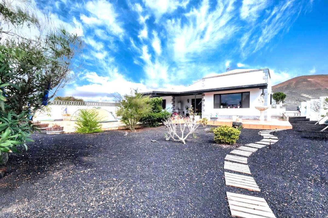 4 bedroom House / Villa in Masdache, Lanzarote - Property SL588547