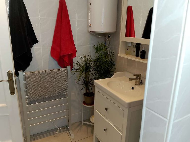 Property thumbnail 3