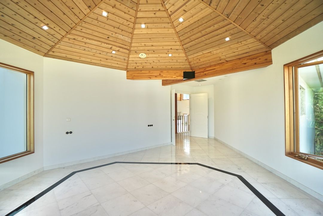 Property image 40