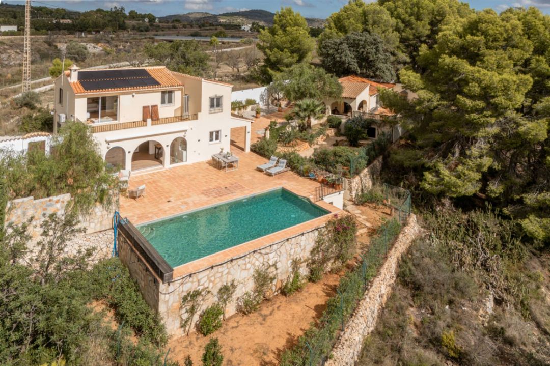 Property image 40