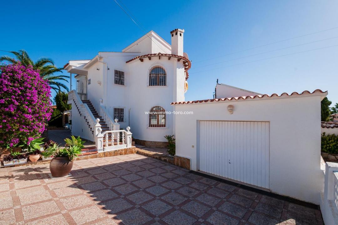 3 bedroom House / Villa in Ortenbach, Costa Blanca - Property TC87882