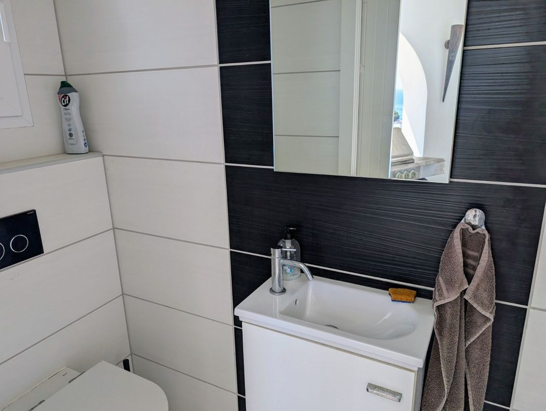 Property image 44