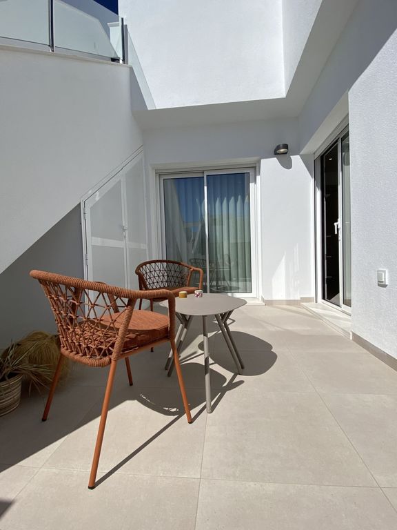 Property thumbnail 11