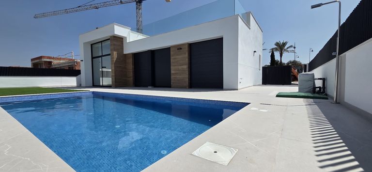 Property thumbnail 8