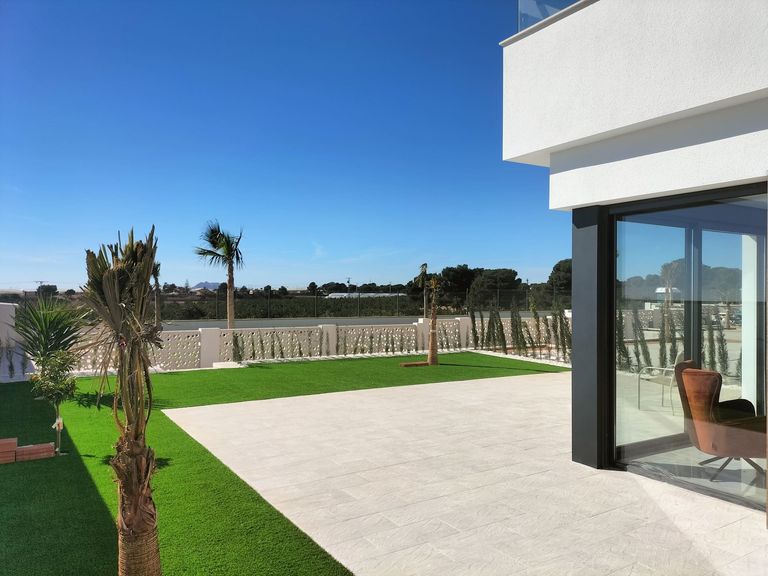 Property thumbnail 8