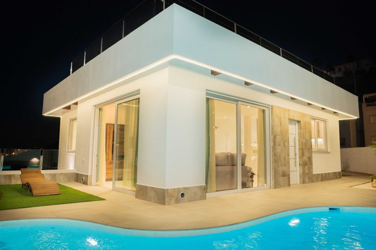 Property thumbnail 2