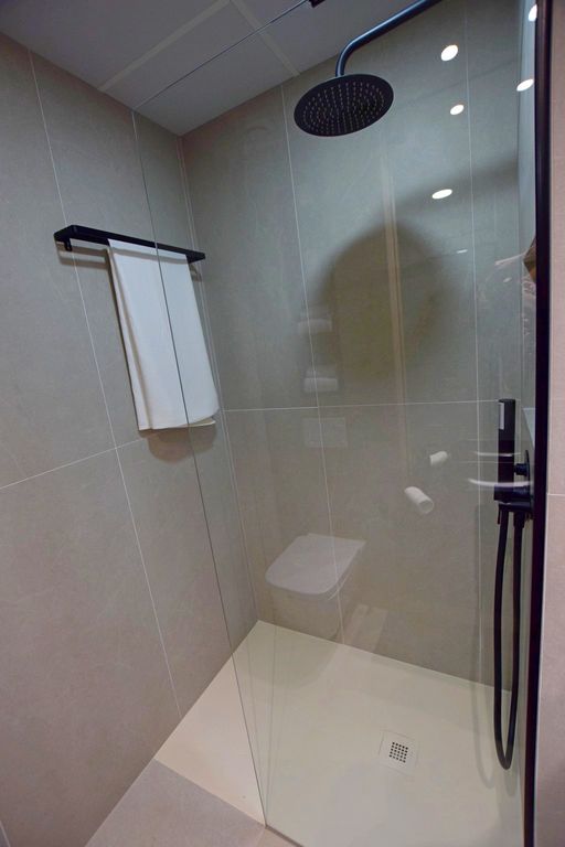 Property thumbnail 18