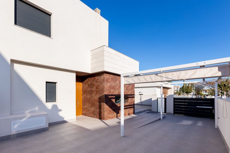 Property thumbnail 3