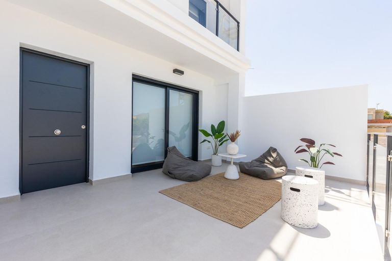 Property thumbnail 4