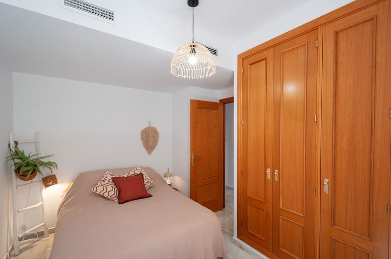 Property thumbnail 4