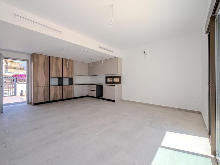 Property thumbnail 7