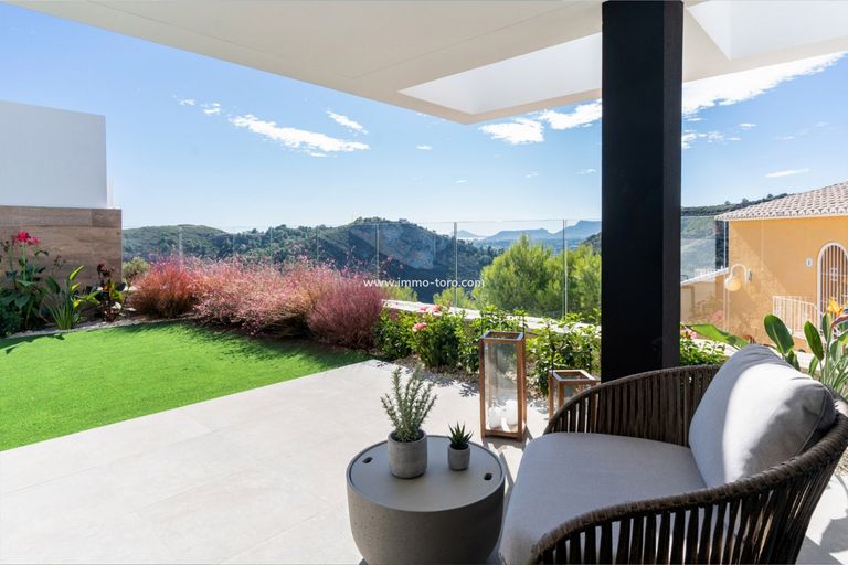 Property thumbnail 12