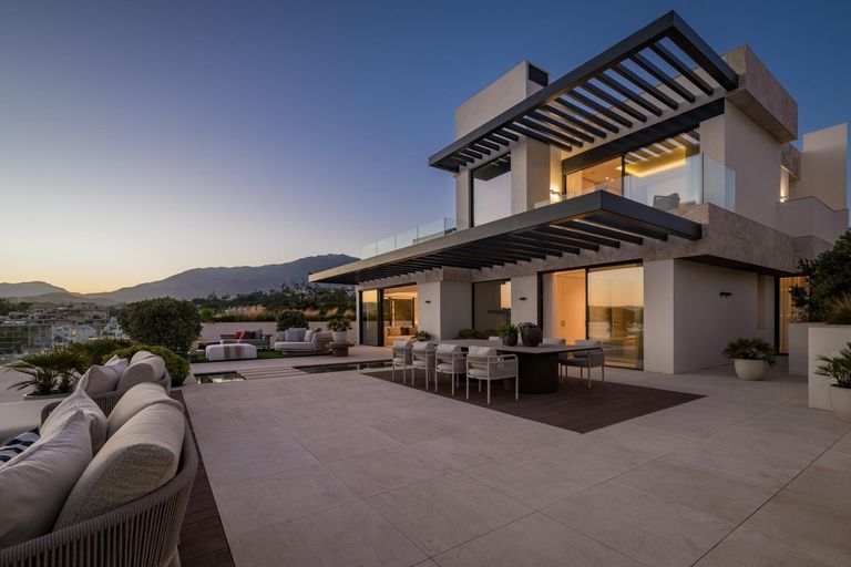Property thumbnail 1