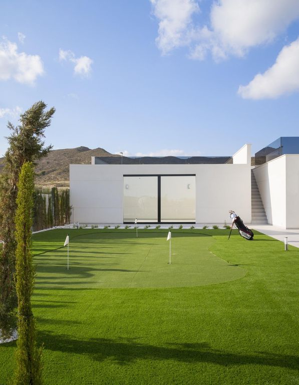 Property thumbnail 4
