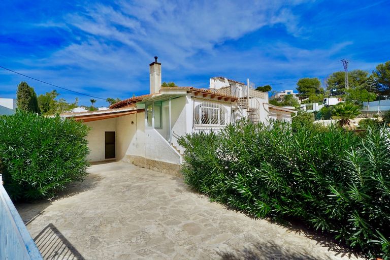 Property thumbnail 3