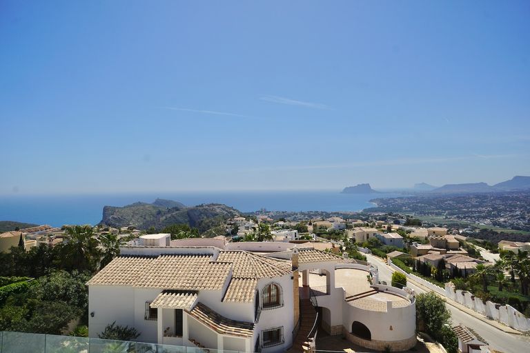 Property thumbnail 6